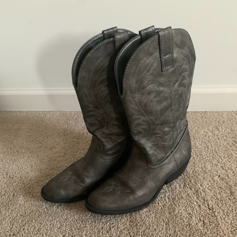 Rampage Cowgirl boots